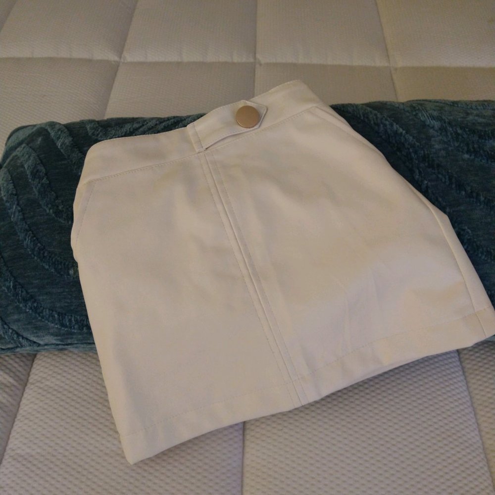 WELAKEN 120, SIZE: 8-10, CREAM WHITE